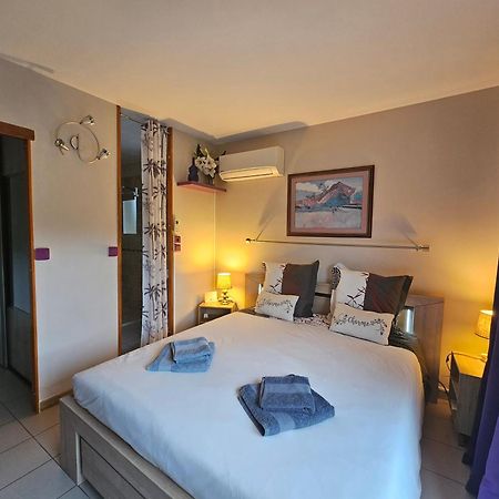 Sainte-Marthe  La Chenaie Bed & Breakfast エクステリア 写真